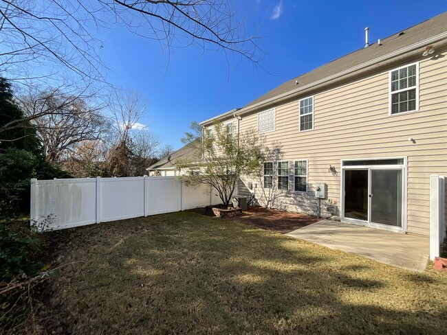 Building Photo - 12010 Red Rust Ln