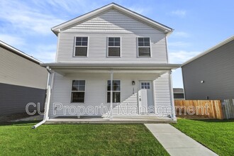 Building Photo - 1316 S Smith Rd