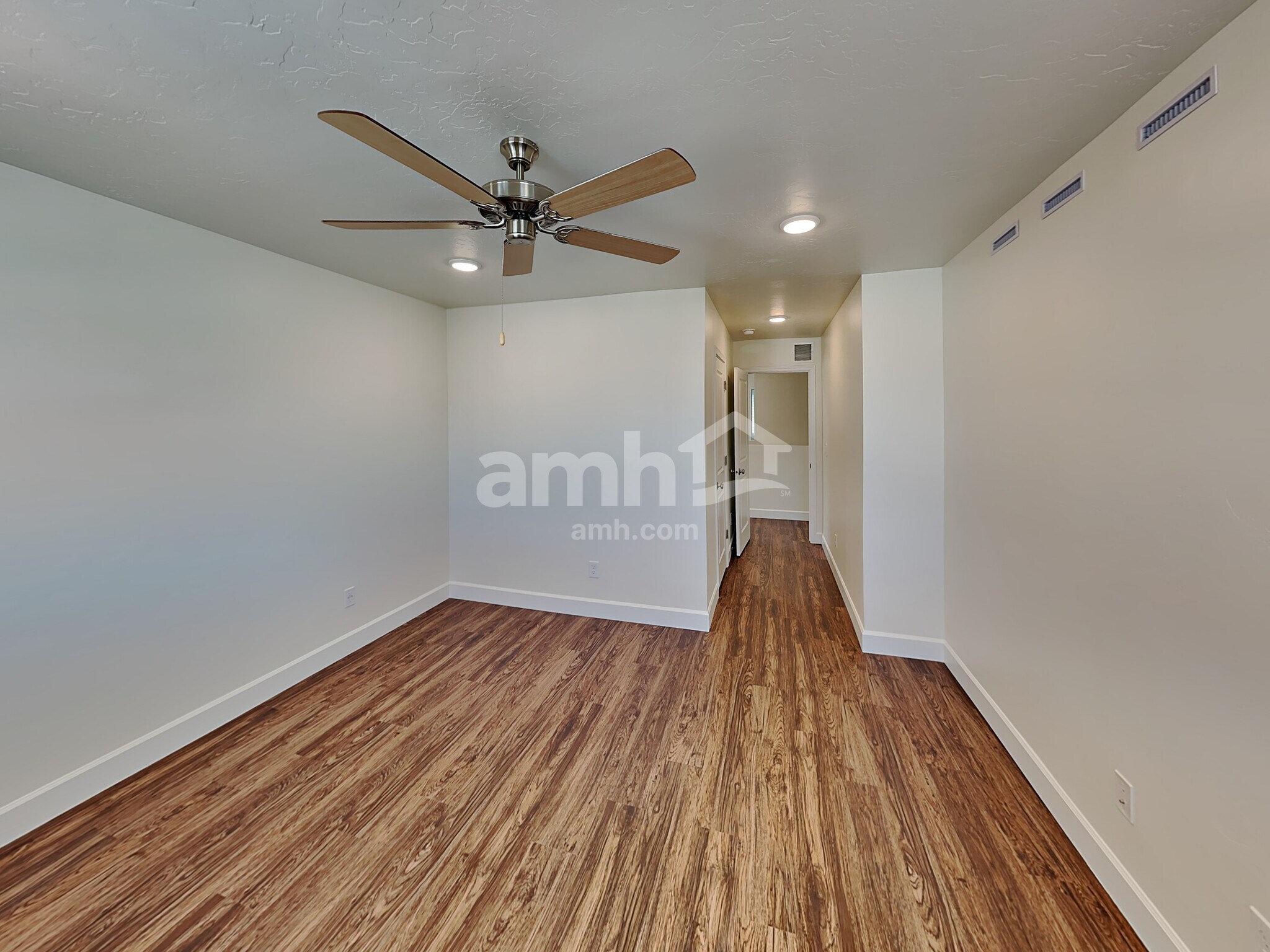 Building Photo - 6689 Mountain Maple Dr