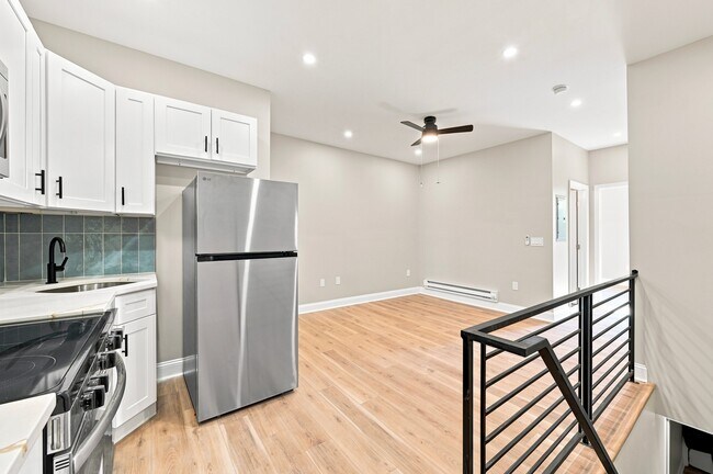 Building Photo - 872 N 46th St