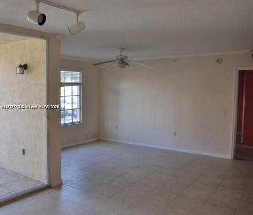 Building Photo - 207 Villa Cir