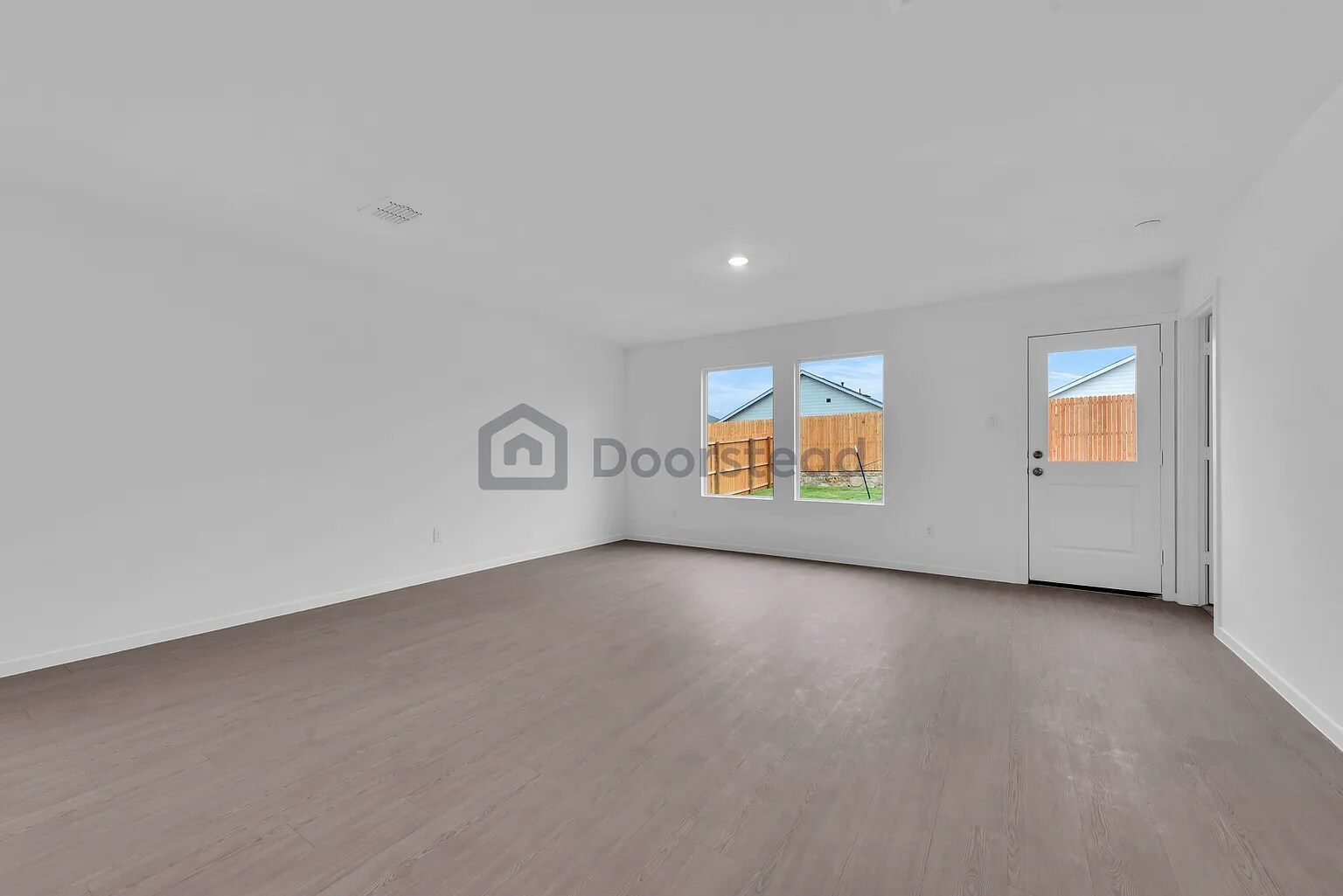 Building Photo - 3012 Yellow Pine Ave