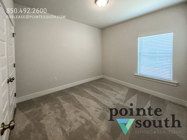 Building Photo - 324 Wickman Ave