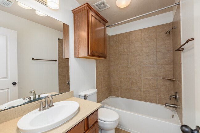 Building Photo - 27 N Arrow Canyon Cir