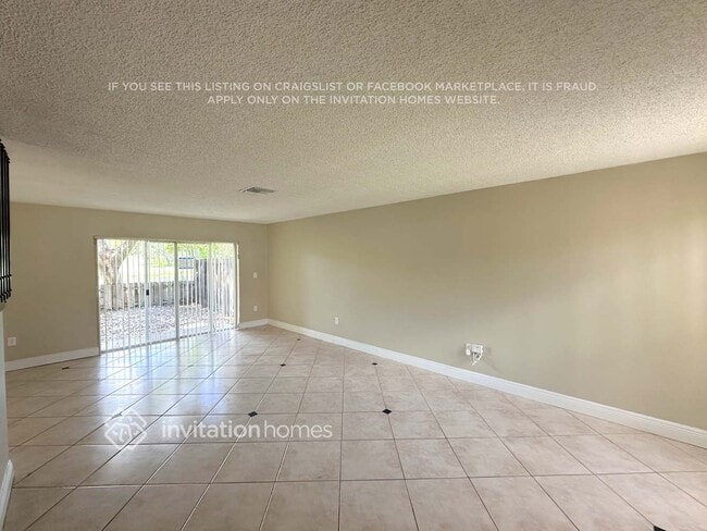 Building Photo - 15115 SW 108th Terrace
