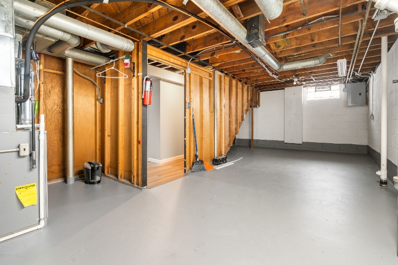 Building Photo - 5414 Orchard Ave