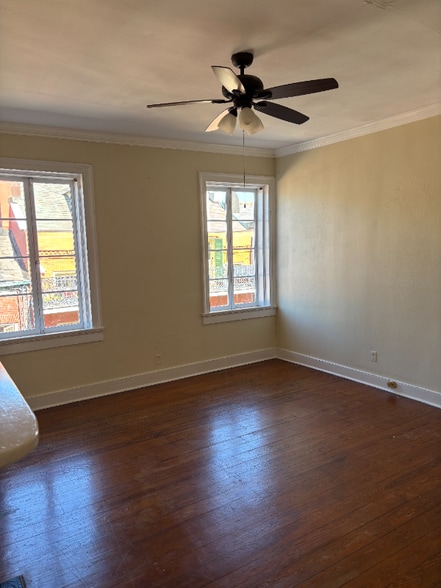 Building Photo - 514 Madison St