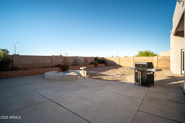 Building Photo - 2599 Copper Sky Dr