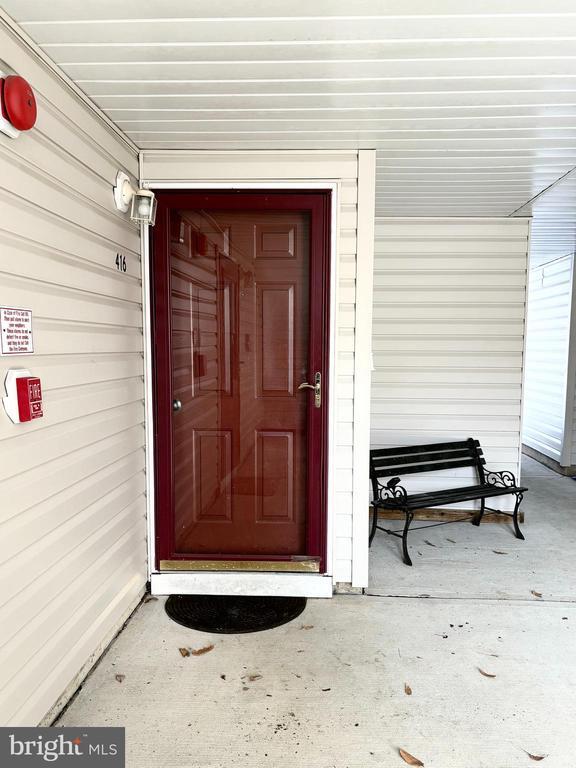 Building Photo - 416 Walden Cir