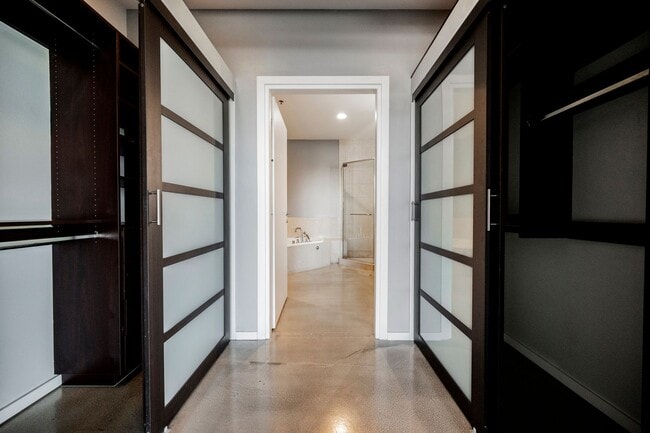 Building Photo - Modern Industrial Loft at Soho Lofts – 1BR/2BA High-Rise in the Arts District, City & Mountain Vi...