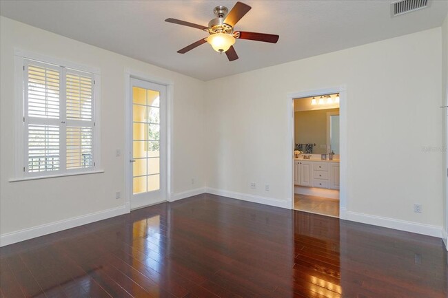 Master bedroom - 8438 Gilford Ln