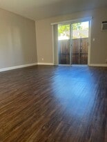 Building Photo - 3401 Hillsborough Dr