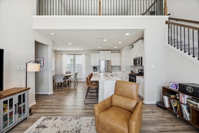 Building Photo - 12000 Corsicana Trl