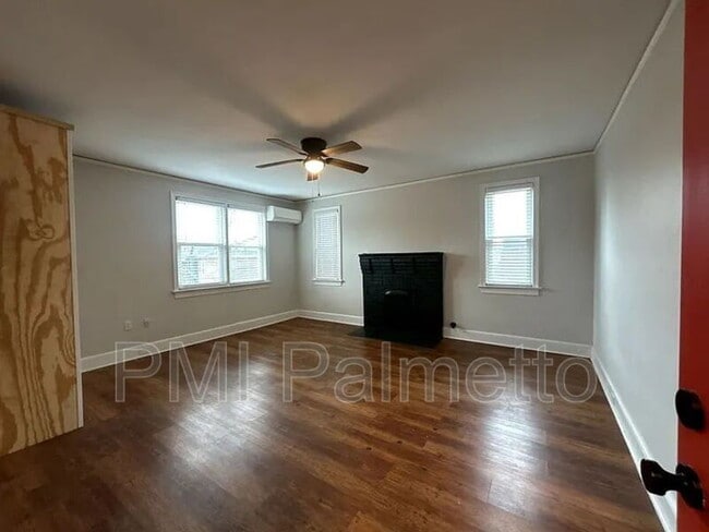 Building Photo - 502 1/2 State Street