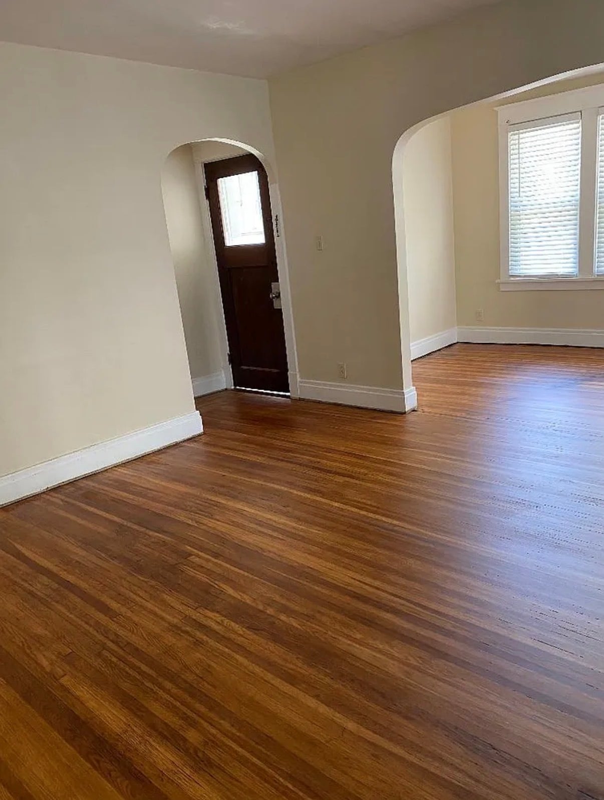 Living Room - 1 Traymore St