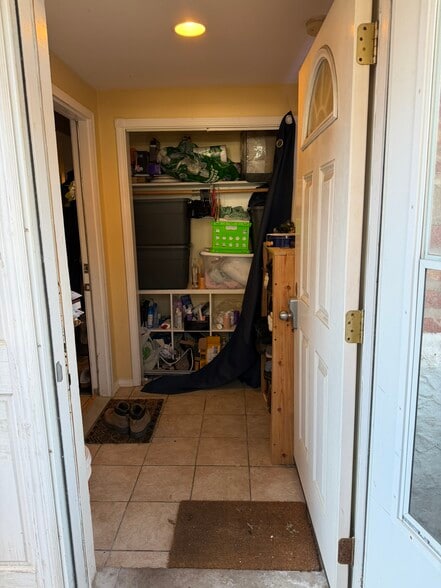 Building Photo - 1304 N Campbell Ave