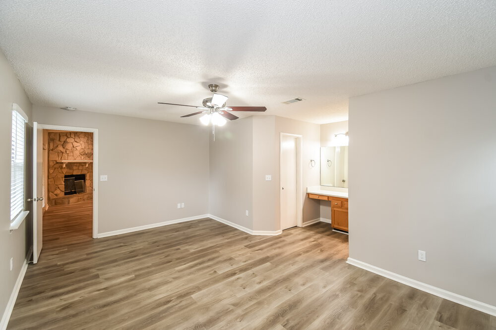 Building Photo - 8359 3 Creeks Blvd