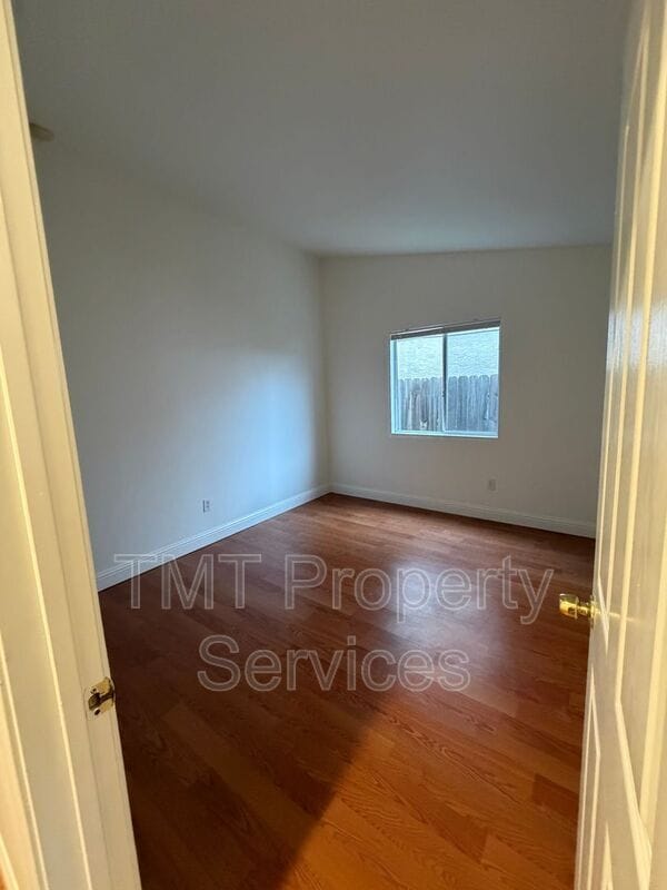 Building Photo - 9119 Willowberry Way