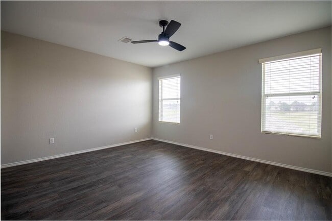 Building Photo - 16787 Mammoth Springs Dr