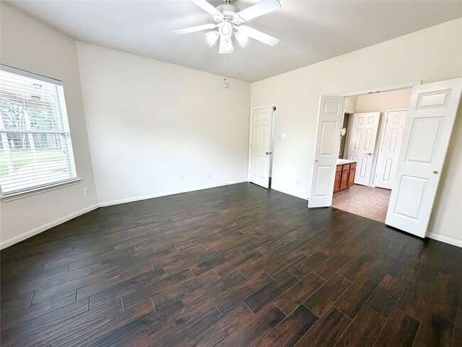 Building Photo - 25122 Southbriar Ln