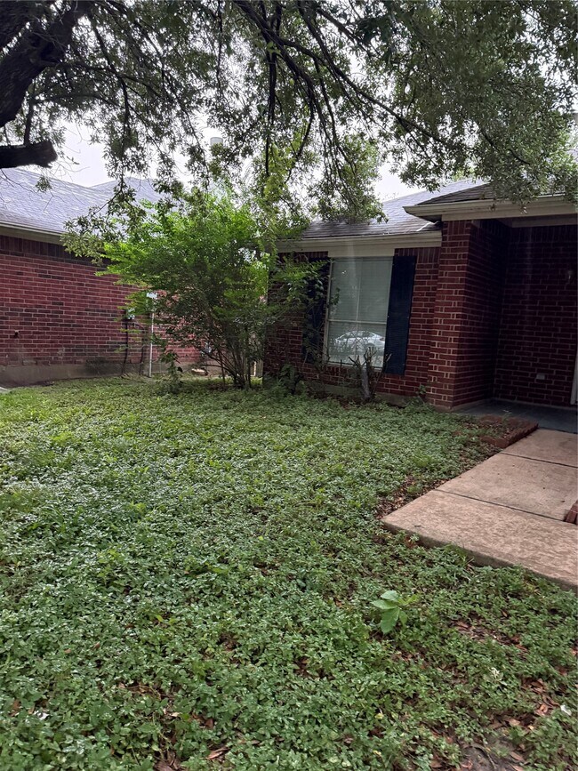 Building Photo - 17314 Glenmorris Dr