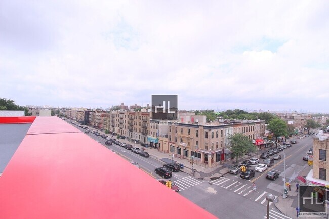 Building Photo - NEWLY CONSTRUCTED BRAND NEW 1 BEDROOM UTIC...
