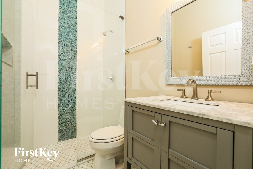 Building Photo - 2611 20th St W