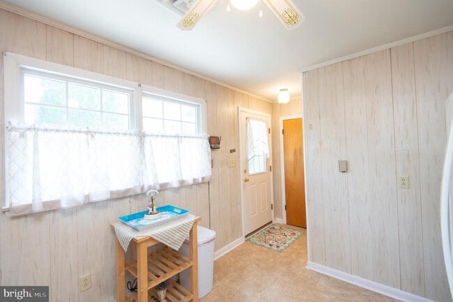 Building Photo - 110 Middle St