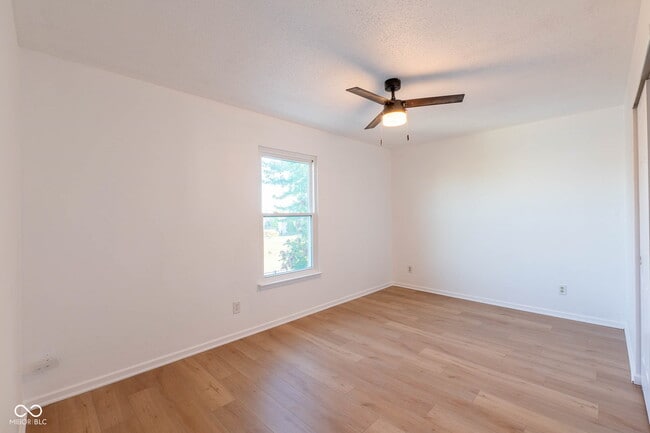 Building Photo - 2887 Ludwig Dr