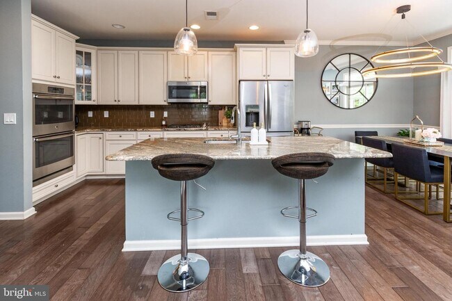 Building Photo - 27 Braeburn Dr