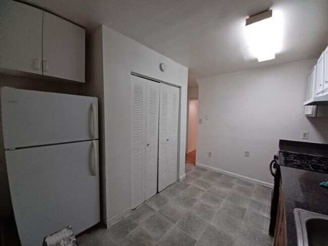 Building Photo - 127 Rev. Dr. Isaac Cole Plz