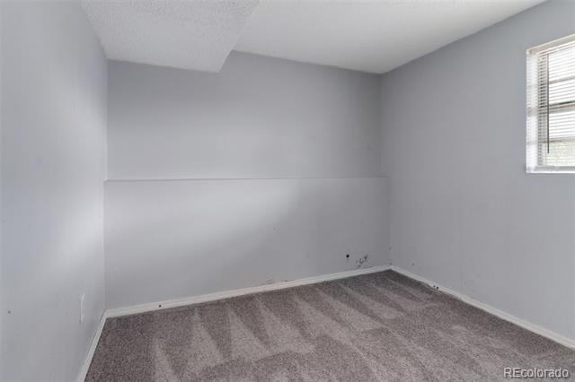 Building Photo - 3940 Oberding Dr