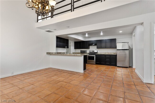 Building Photo - 908 Vegas Valley Dr