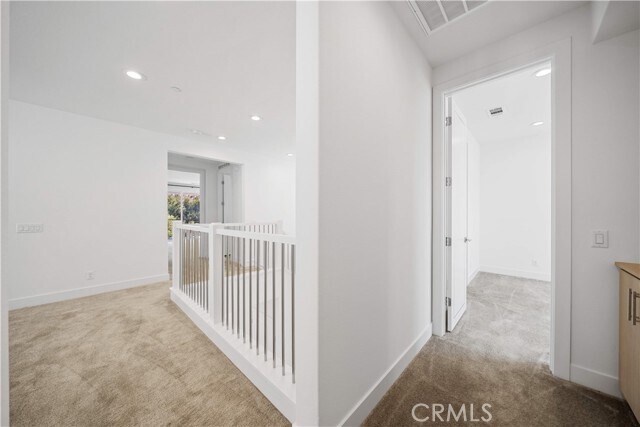 Building Photo - 360 Riverbend