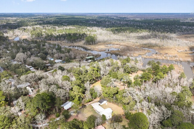 Building Photo - 10104 Johns Bayou Rd