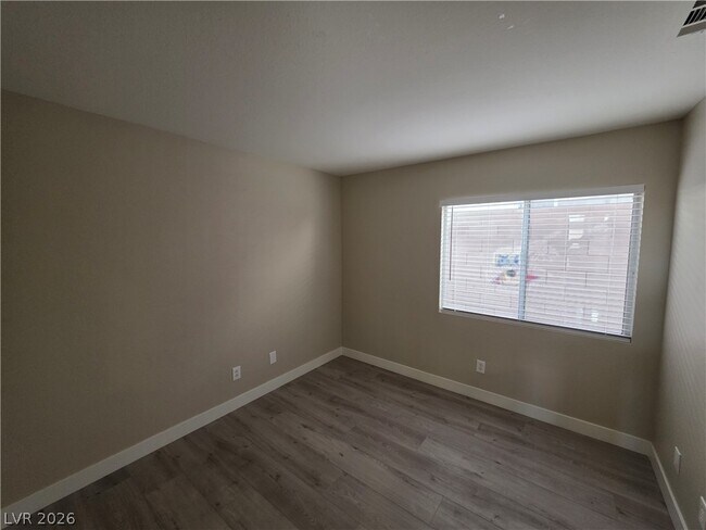 Building Photo - 626 Palmwood Ln