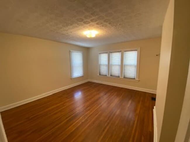 Building Photo - 2473-75 Adams Ave