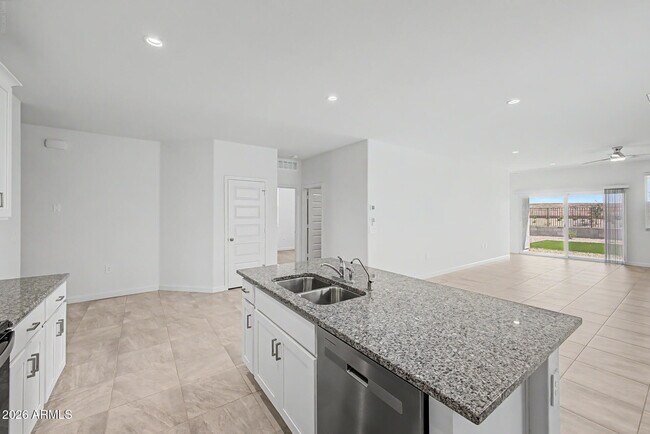Building Photo - 38155 W Giallo Ln