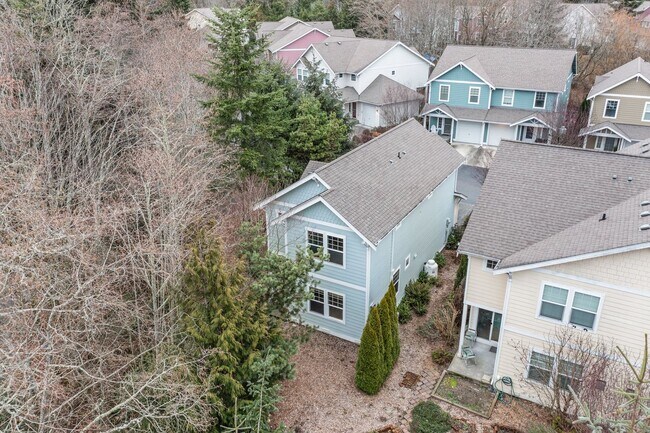 Building Photo - Detached Townhome in Kingston Meadows Community