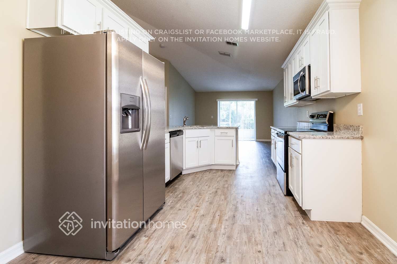 Building Photo - 3913 Upmann Dr