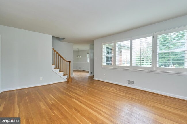 Building Photo - 6613 Denny Pl