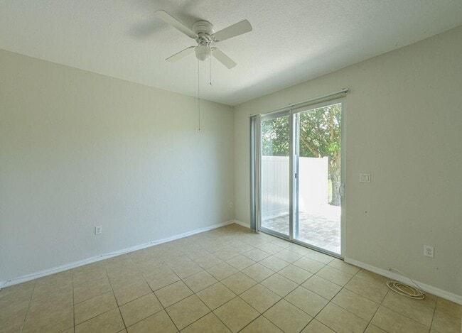 Building Photo - 297 Lake Monterey Cir