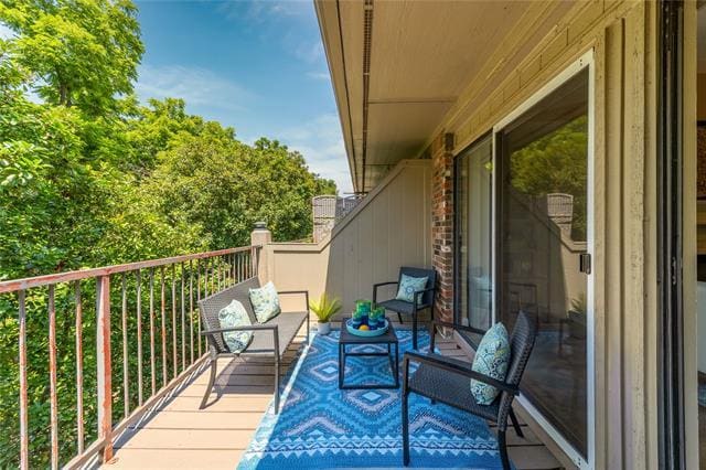 Building Photo - 2036 Signal Ridge Pl