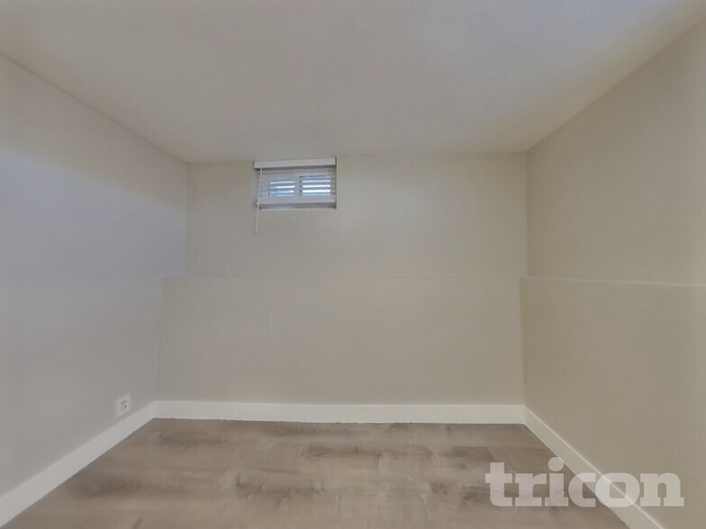 Building Photo - 2291 E 90th Ave