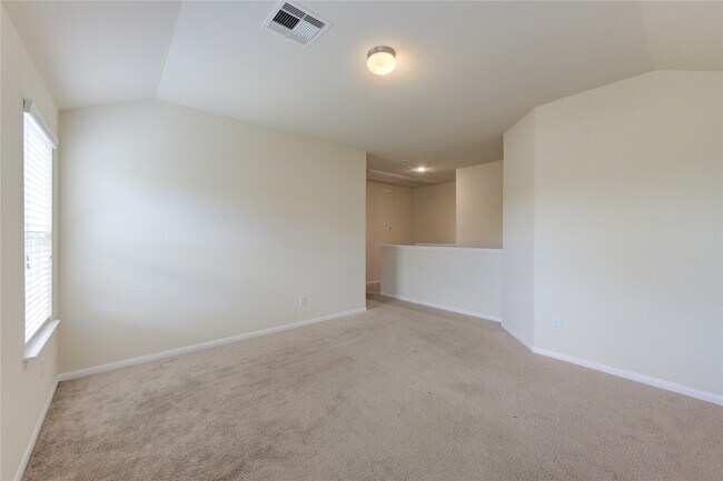 Building Photo - 10907 Woodland Leaf Ln