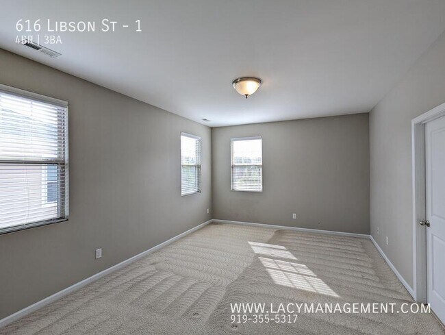 Building Photo - 616 Libson St