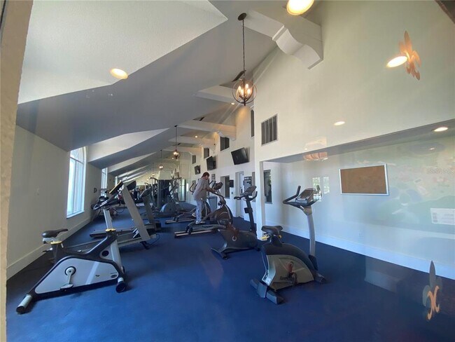 Building Photo - 5144 Conroy Rd