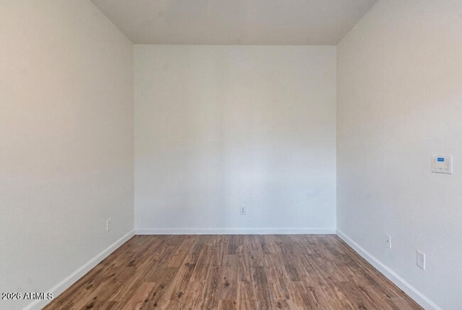 Building Photo - 10625 E Knowles Ave