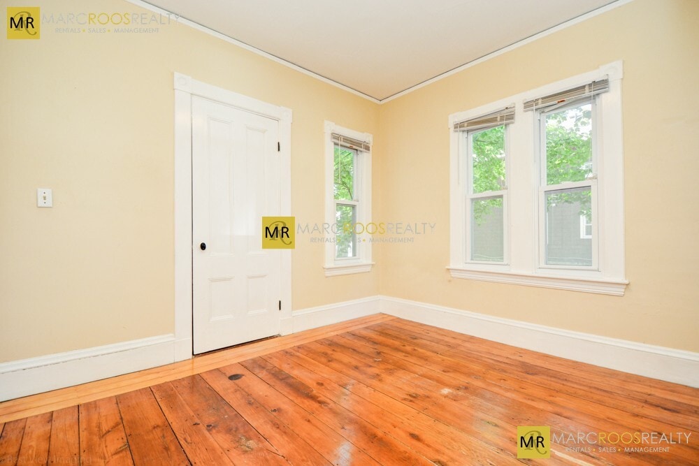 Building Photo - 46 South St