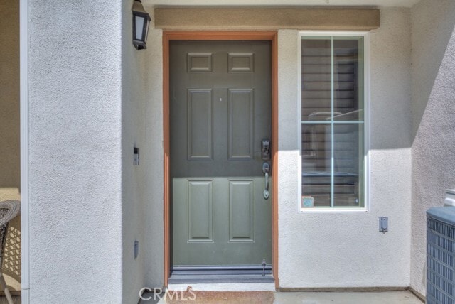 Building Photo - 17871 Shady View Dr